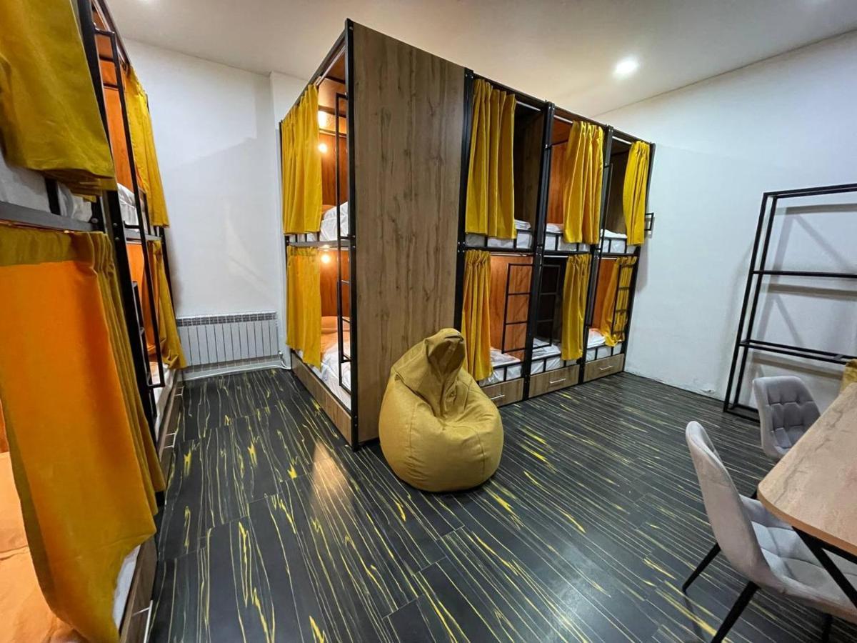 Flats Hostel Asztana Kültér fotó