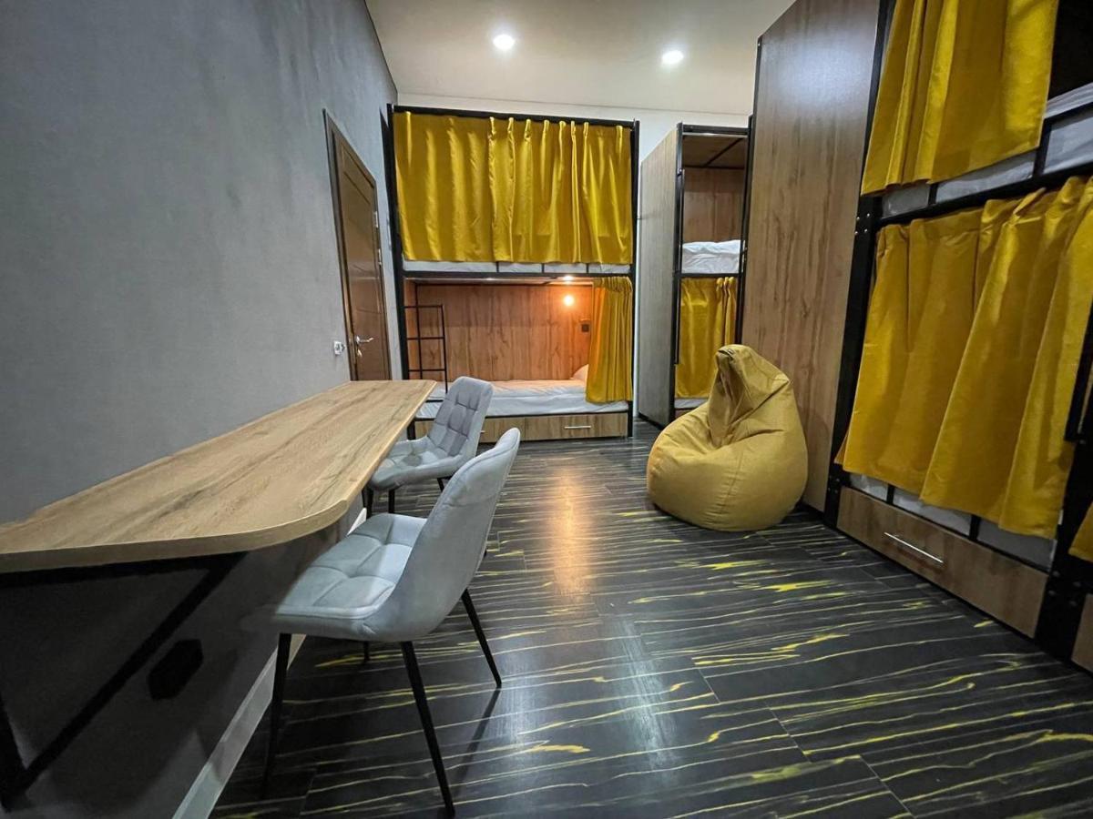 Flats Hostel Asztana Kültér fotó