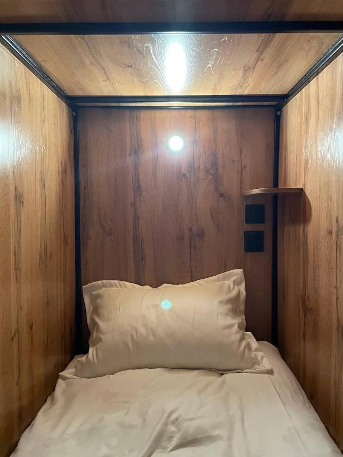 Flats Hostel Asztana Kültér fotó